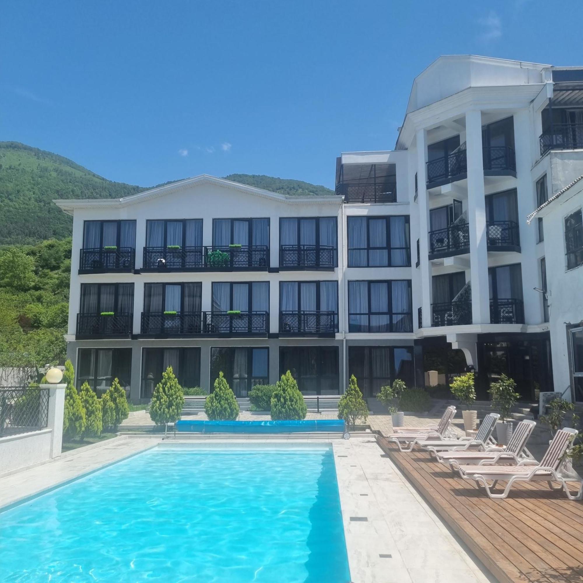 גגרה Gega Hotel מראה חיצוני תמונה